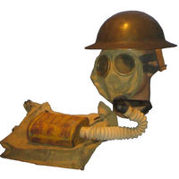 US_WWI_Gas_mask_with_bag.JPG